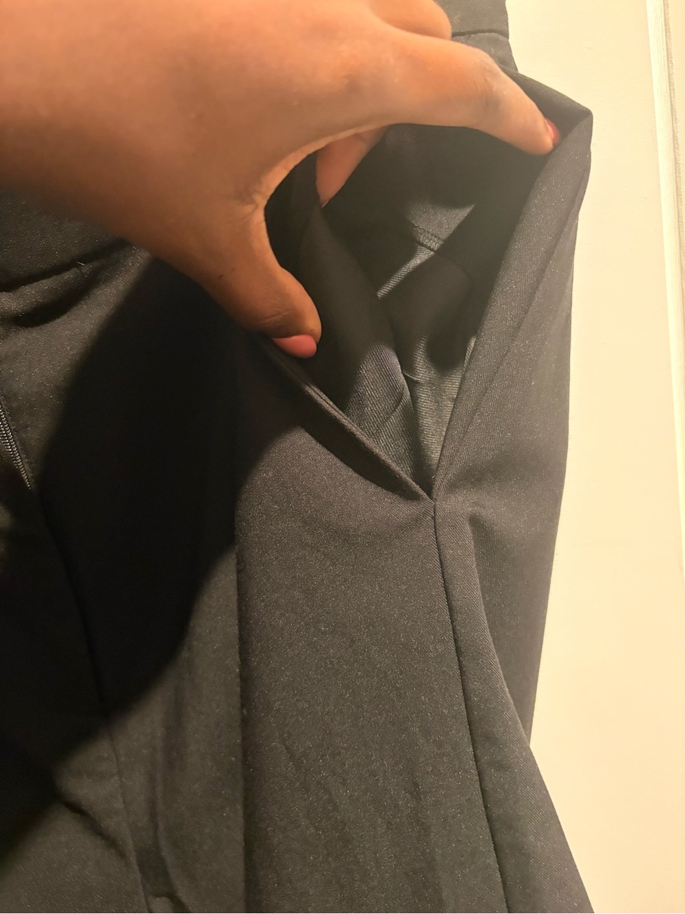 Shorts - Picture 3 of 4